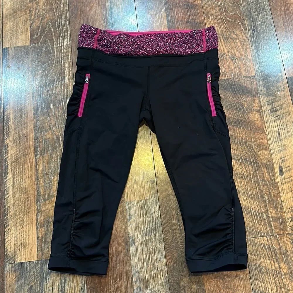 Lululemon Capri leggings 8 (6018)